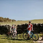 Swinton Bivouac Lodge