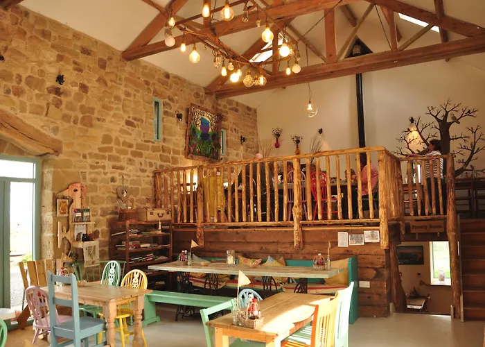 Swinton Bivouac Lodge *