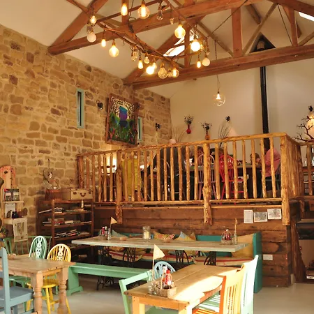 Swinton Bivouac Gerendaház *